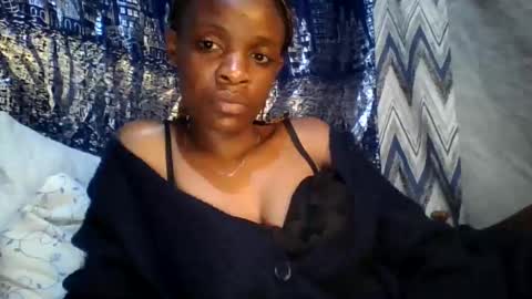 miss_belllo online show from 02/01/25, 10:44