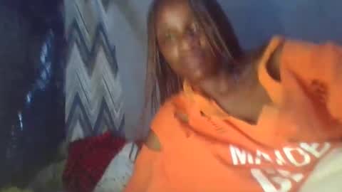 miss_belllo online show from 03/08/25, 09:18