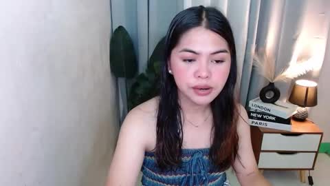 Snapshot of miss_briella chatting on 09/21/25, 01:57 Briella online show from 09/21/25, 01:57