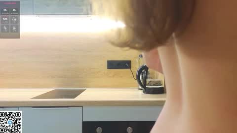 Sandy online show from 10/14/25, 12:33