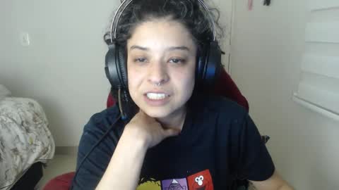 Snapshot of miss_carmila chatting on 11/08/25, 01:17 Miss Carmila online show from 11/08/25, 01:17