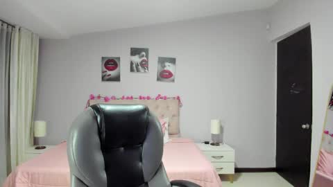 Cataleya online show from 05/26/26, 11:28