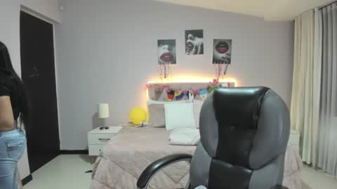 Cataleya online show from 07/17/26, 11:50