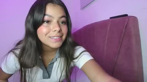 Snapshot of miss_chellsea chatting on 02/13/26, 11:45 miss_chellsea online show from 02/13/26, 11:45