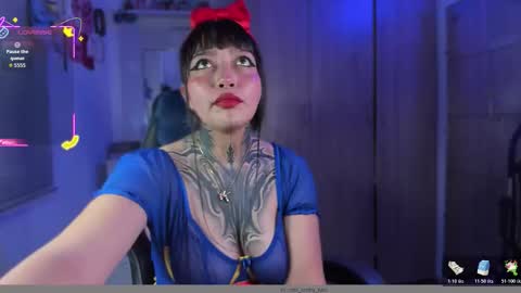 Snapshot of miss_cherry_kath chatting on 12/18/25, 03:45 Kath online show from 12/18/25, 03:45