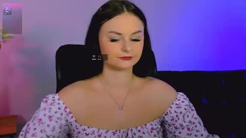 miss_courtney online show from 06/15/26, 08:16