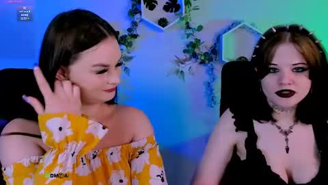 miss_courtney online show from 07/22/26, 08:39