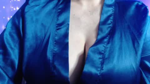 Snapshot of miss_daniels chatting on 01/26/25, 03:27 liza online show from 01/26/25, 03:27
