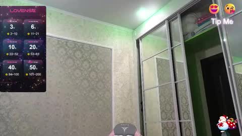 Snapshot of miss_divora chatting on 02/19/26, 09:49 miss_divora online show from 02/19/26, 09:49