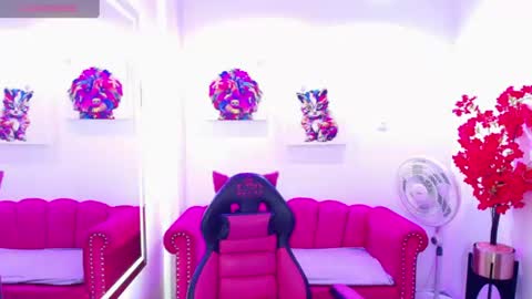 Melanie online show from 07/04/26, 12:33
