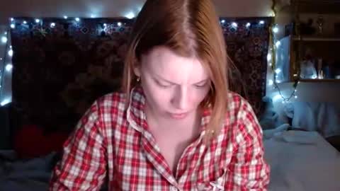 Elis online show from 01/06/25, 03:19