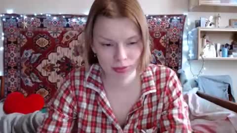 Elis online show from 03/05/25, 10:55