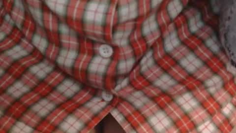 Snapshot of miss_elistia_ chatting on 11/10/25, 04:28 Elis online show from 11/10/25, 04:28