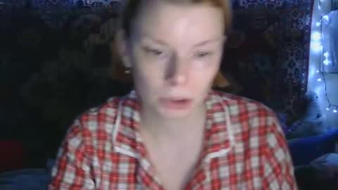 Snapshot of miss_elistia_ chatting on 11/11/25, 03:01 Elis online show from 11/11/25, 03:01
