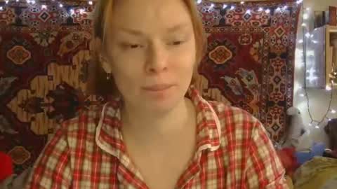 Snapshot of miss_elistia_ chatting on 02/04/26, 01:39 Elis online show from 02/04/26, 01:39