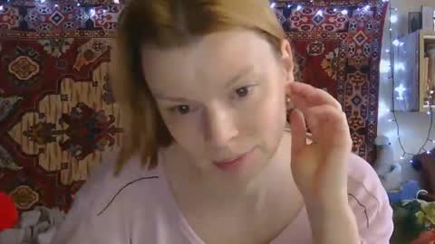 Snapshot of miss_elistia_ chatting on 03/03/26, 12:00 Elis online show from 03/03/26, 12:00