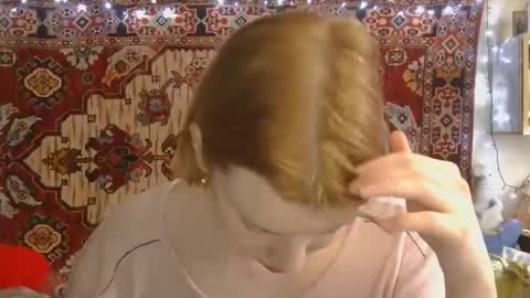 Snapshot of miss_elistia_ chatting on 03/27/26, 10:48 Elis online show from 03/27/26, 10:48