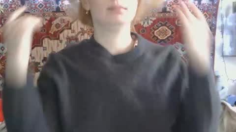 Snapshot of miss_elistia_ chatting on 04/14/26, 11:27 Elis online show from 04/14/26, 11:27