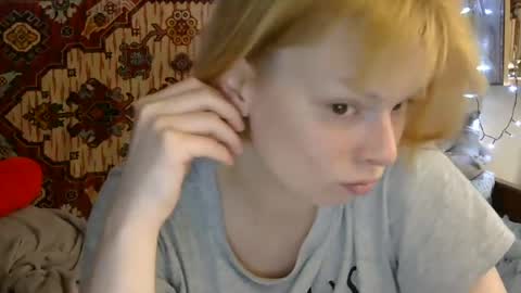 Snapshot of miss_elistia_ chatting on 07/22/26, 11:13 Elis online show from 07/22/26, 11:13