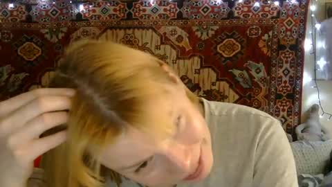 Snapshot of miss_elistia_ chatting on 07/28/26, 12:48 Elis online show from 07/28/26, 12:48