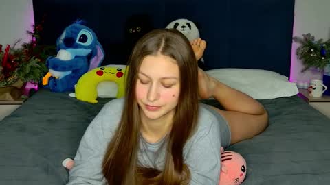 Snapshot of miss_emily_miller chatting on 01/13/26, 06:57 Emily online show from 01/13/26, 06:57