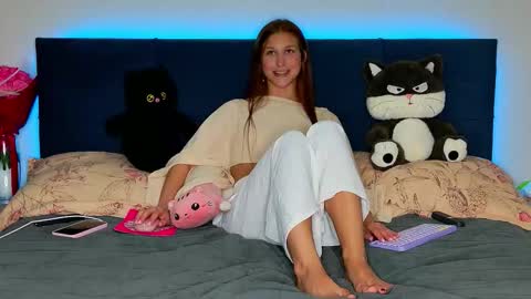 Snapshot of miss_emily_miller chatting on 02/27/26, 06:41 Emily online show from 02/27/26, 06:41