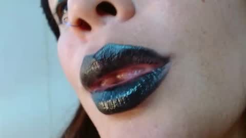 Snapshot of miss_evoleth2 chatting on 12/22/25, 08:39 Miss Evoleth online show from 12/22/25, 08:39