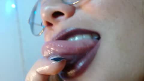 Snapshot of miss_evoleth2 chatting on 02/03/26, 03:04 Miss Evoleth online show from 02/03/26, 03:04