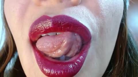 Snapshot of miss_evoleth2 chatting on 02/18/26, 03:30 Miss Evoleth online show from 02/18/26, 03:30