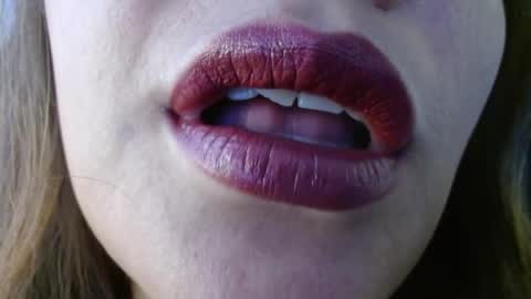 Snapshot of miss_evoleth2 chatting on 04/07/26, 01:55 Miss Evoleth online show from 04/07/26, 01:55