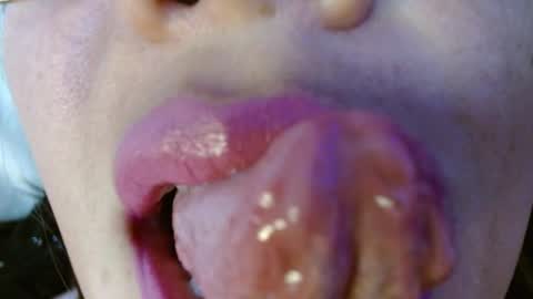 Snapshot of miss_evoleth2 chatting on 04/24/26, 03:53 Miss Evoleth online show from 04/24/26, 03:53