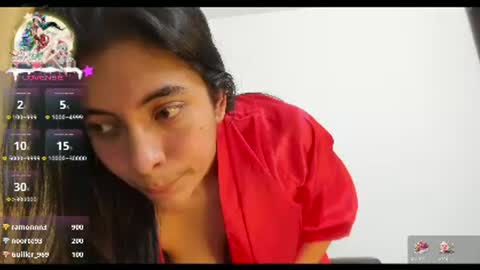 miss_eylens online show from 12/22/24, 11:52
