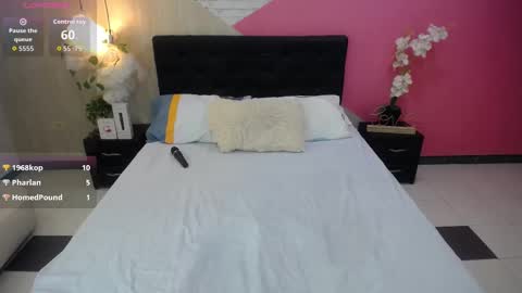 miss_honey1 online show from 09/24/25, 11:41