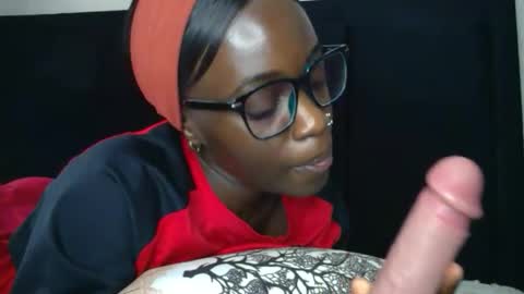 Snapshot of miss_jamilla255 chatting on 02/09/26, 06:28 SensuElle WHAT I DONT SHOW HERE... YOULL ONLY SEE IN PRIVATE online show from 02/09/26, 06:28