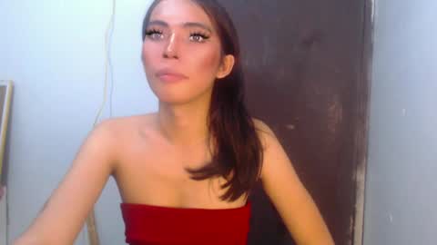 julie online show from 07/06/26, 03:03
