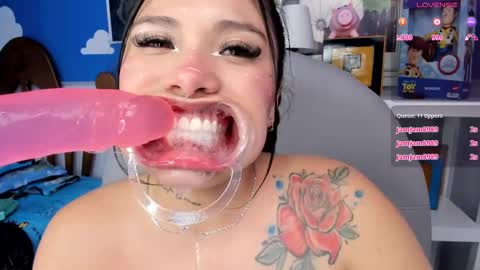 Keisi online show from 02/11/25, 09:25