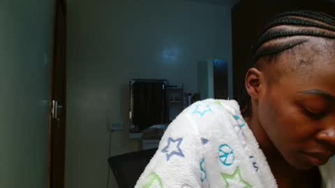 Snapshot of miss_kiarrafit chatting on 12/13/24, 08:51 Miss Kiarrafit online show from 12/13/24, 08:51