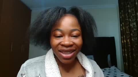 Snapshot of miss_kiarrafit chatting on 01/18/25, 10:39 Miss Kiarrafit online show from 01/18/25, 10:39