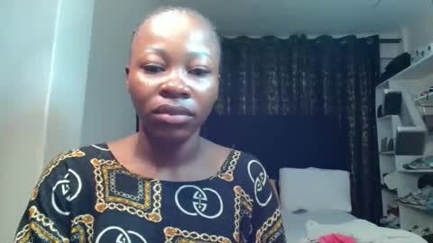 Miss Kiarrafit online show from 01/16/26, 05:22
