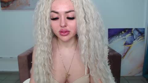 miss_kiten online show from 03/03/25, 12:37