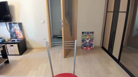 Kitty online show from 10/19/25, 05:19