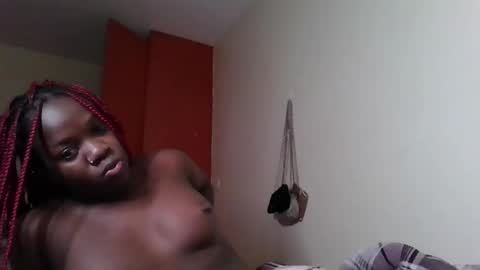 Snapshot of miss_kookie chatting on 01/17/25, 12:10 miss_kookie online show from 01/17/25, 12:10