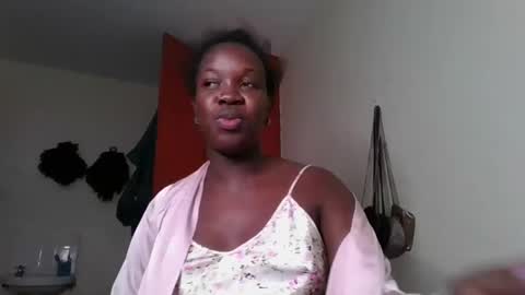 Snapshot of miss_kookie chatting on 02/04/25, 05:12 miss_kookie online show from 02/04/25, 05:12