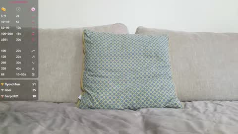 eva.  online show from 11/18/25, 07:24