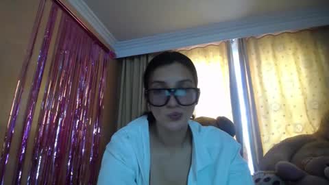 lilieth  online show from 12/26/24, 11:03
