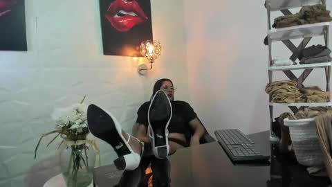lucero online show from 03/11/25, 01:59
