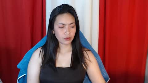 Snapshot of miss_lyve chatting on 04/25/26, 12:30 itsme lyve online show from 04/25/26, 12:30