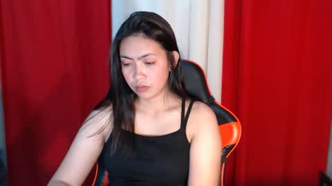 Snapshot of miss_lyve chatting on 05/18/26, 04:07 itsme lyve online show from 05/18/26, 04:07