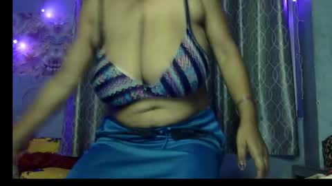 Mahi online show from 05/09/26, 02:55