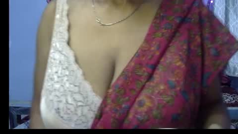 Mahi online show from 06/29/26, 01:33